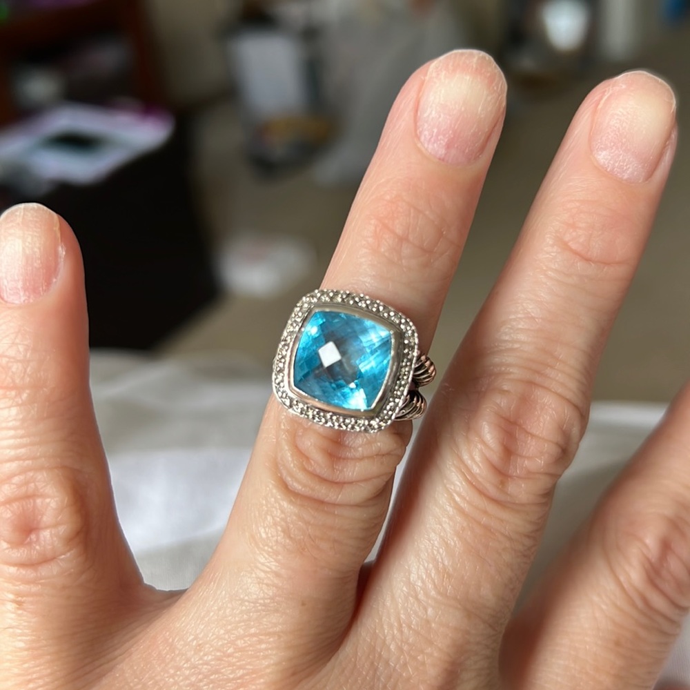 David Yurman blue topaz ring size 5.75 in good condition